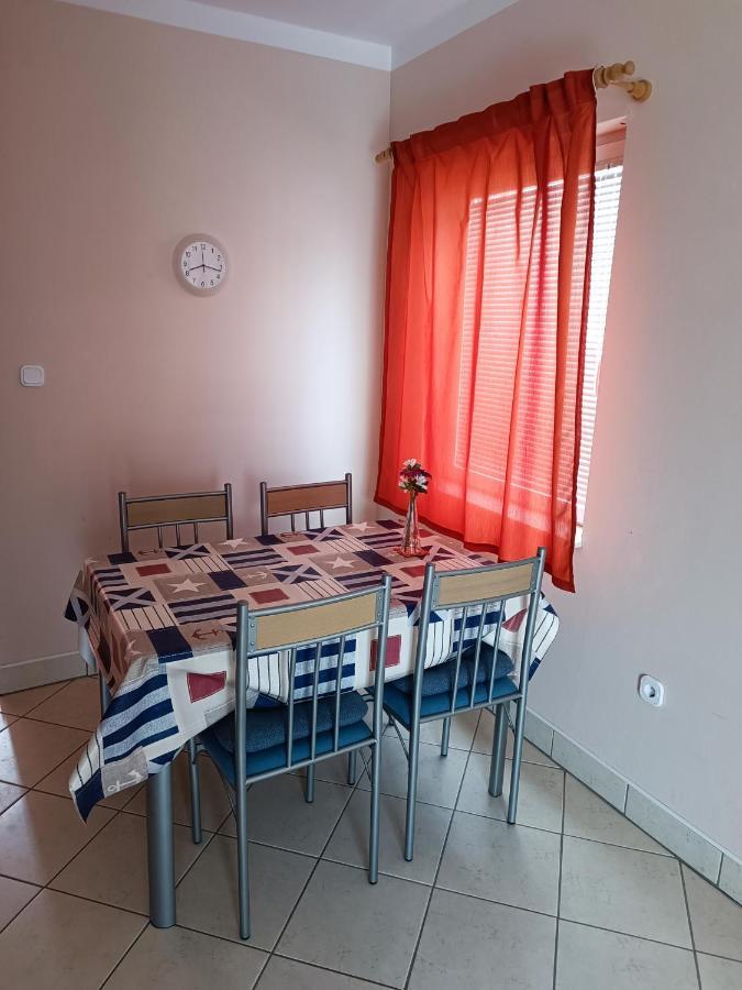 Studio Apartmani Zoric Šilo Kültér fotó